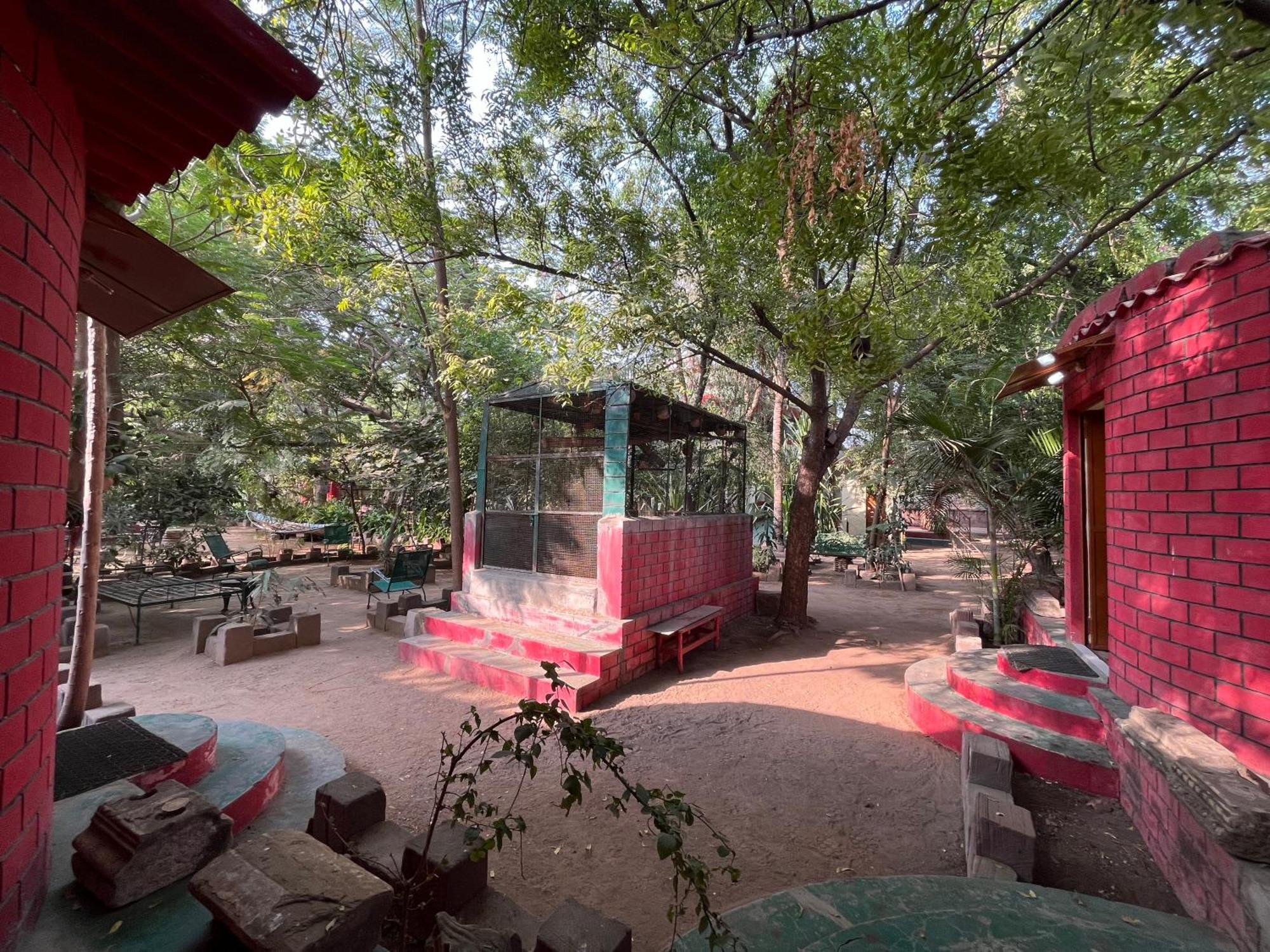 Sharad Baug Homestay Bhuj Exterior foto