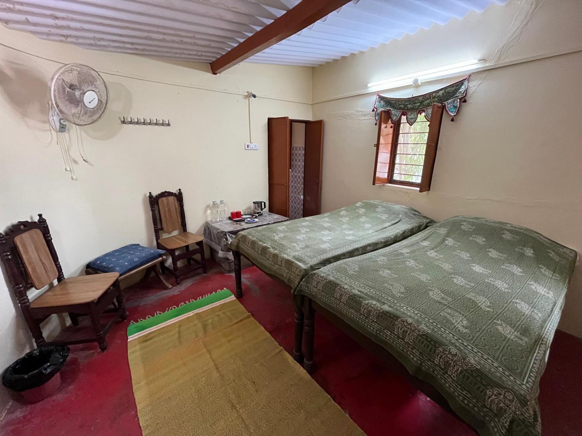 Sharad Baug Homestay Bhuj Exterior foto
